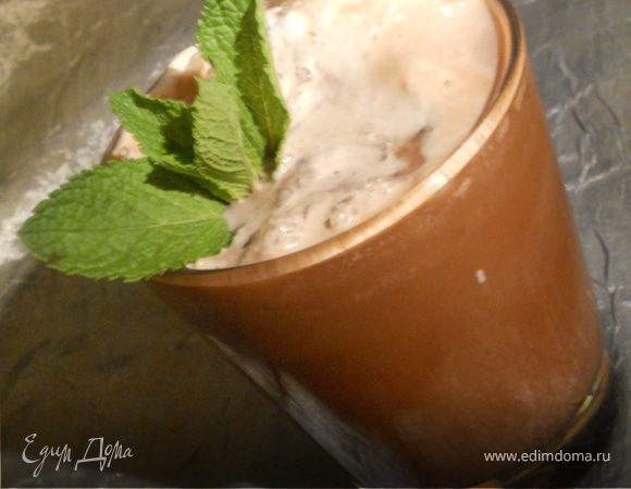 Лето 2011: холодный мятно-шоколадный кофе Лето 2011: холодный мятно-шоколадный кофе
