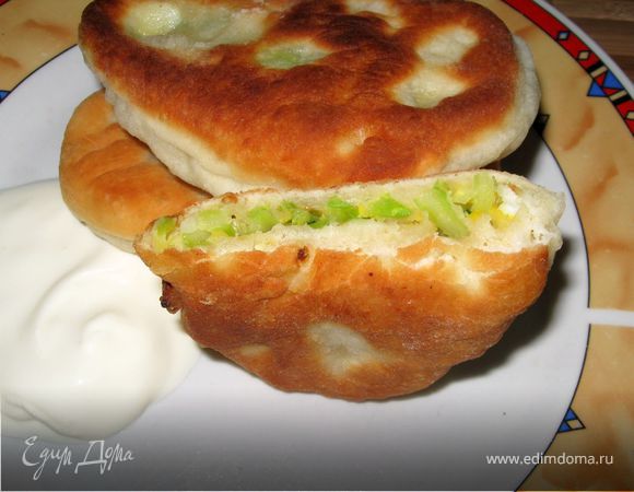 Пирожки с молодой капустой Пирожки с молодой капустой