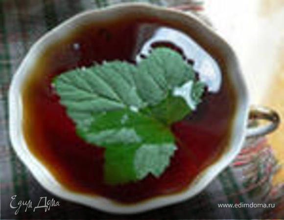 Чай с соком из черной смородины