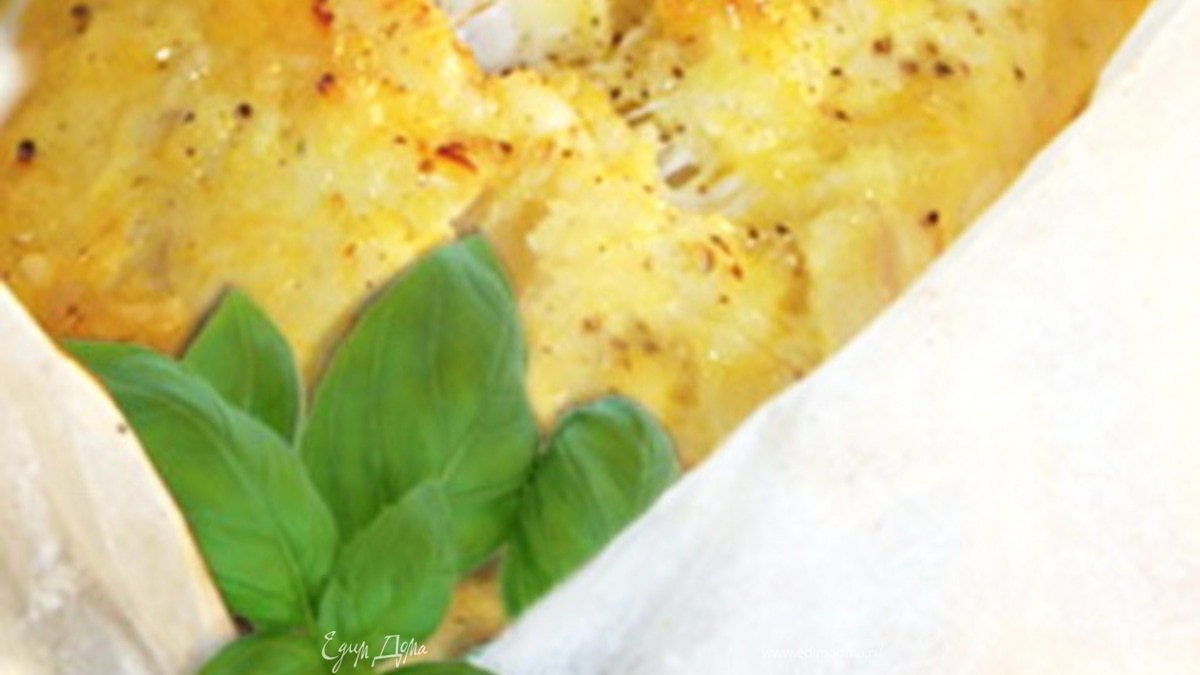 Треска с апельсиновым соусом и помидорами