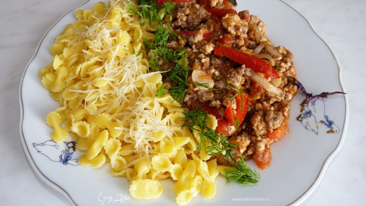 Tripolini с мясным соусом