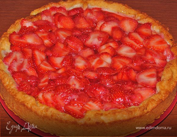 Кростата с клубникой и заварным кремом Кростата с клубникой и заварным кремом