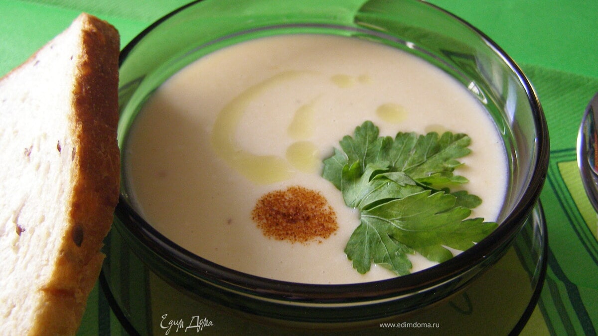 Мягкий сырный суп-пюре