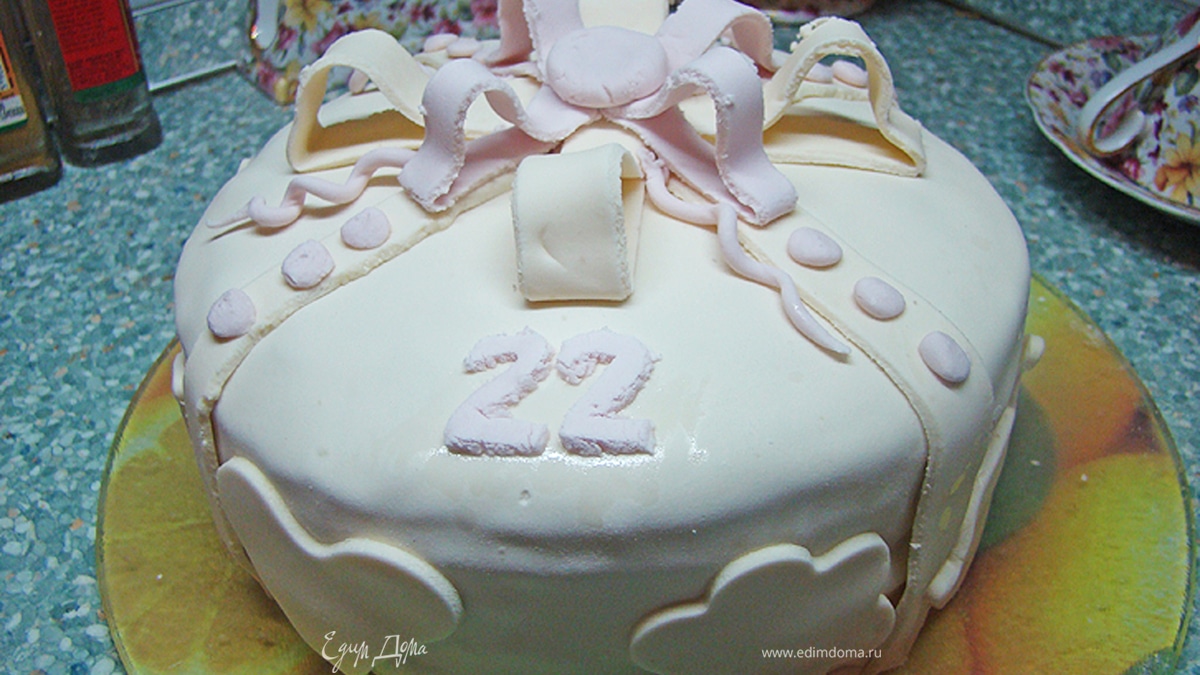 Медовик в мастике ко дню рождения любимого друга