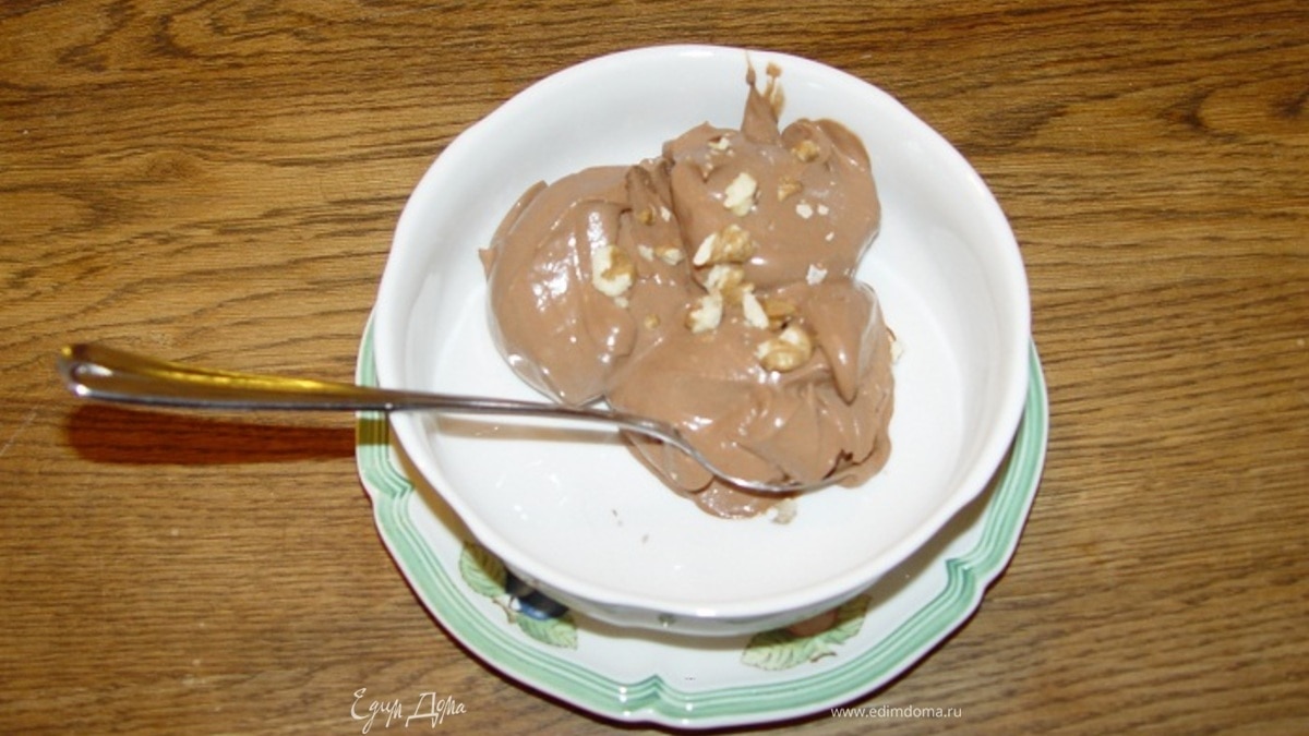 Шоколадное мороженое с виски