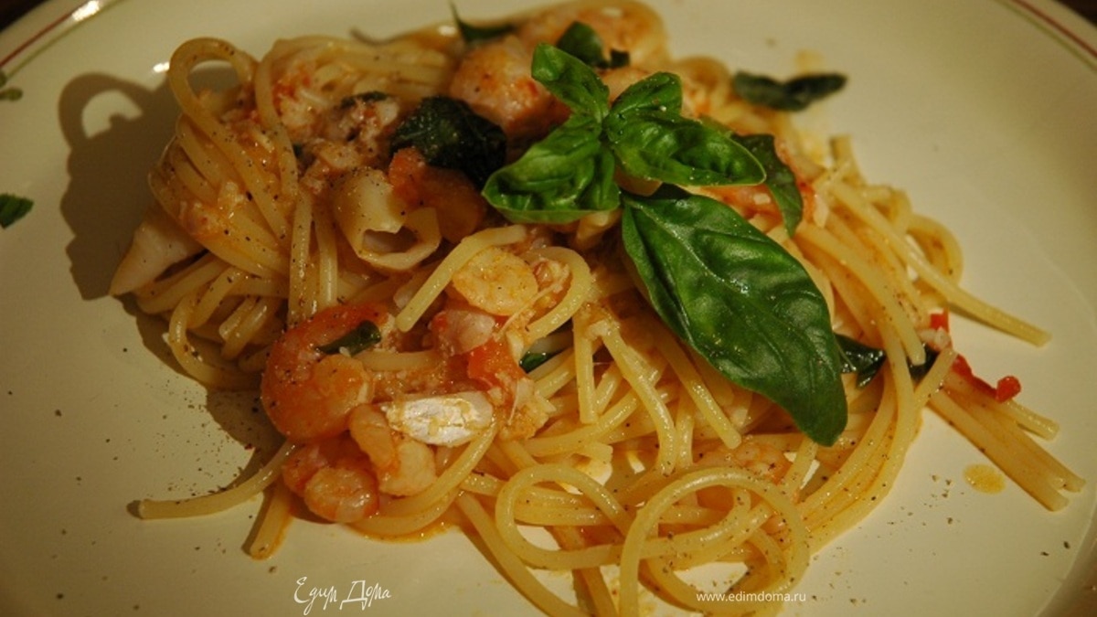 Спагетти в рыбном соусе 