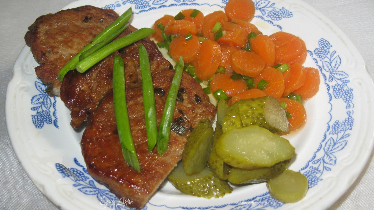 Свинина в огуречном маринаде.