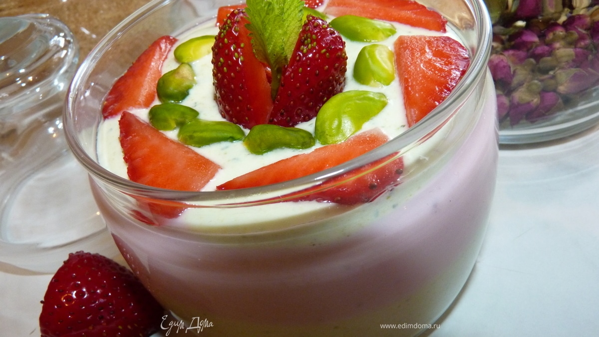Творожно-ягодный десерт