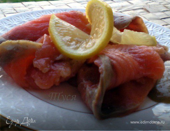 Гравлакс с горчичным соусом