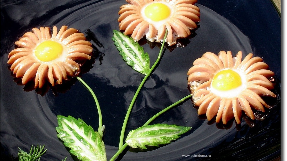 Блюдо на завтрак "Ромашки"