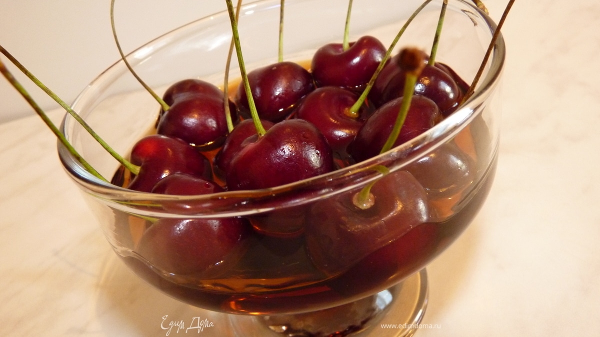Черешня в "Амаретто"