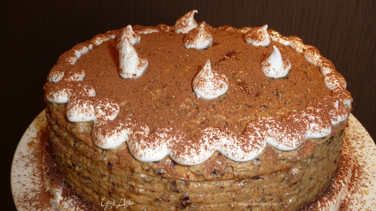 Торт с черносливом