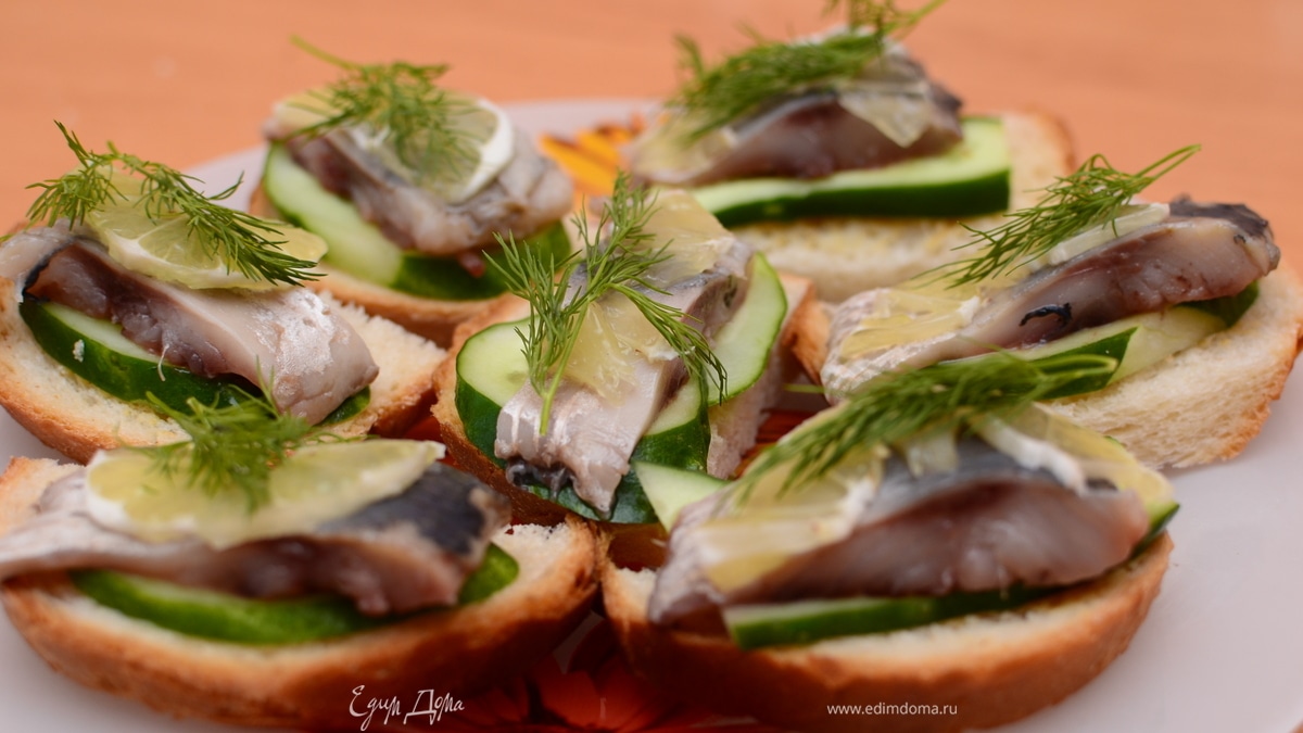 Бутерброды с сельдью