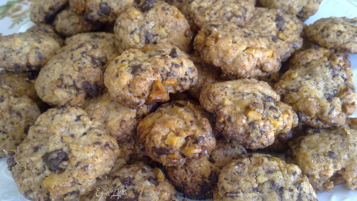 Ореховое печенье с шоколадом