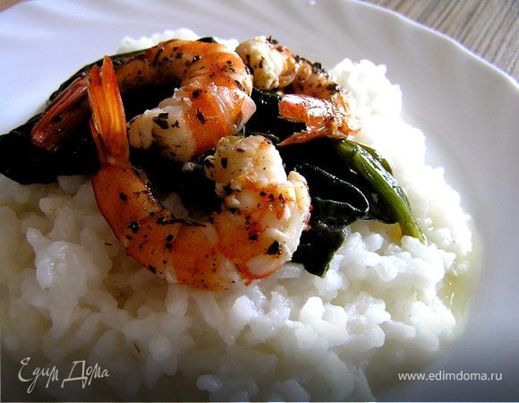 Королевские креветки с базиликом и шпинатом