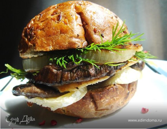 Сэндвич с грибами и курицей Сэндвич с грибами и курицей