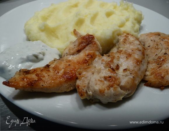 Нежные грудки с соусом «Блю чиз»