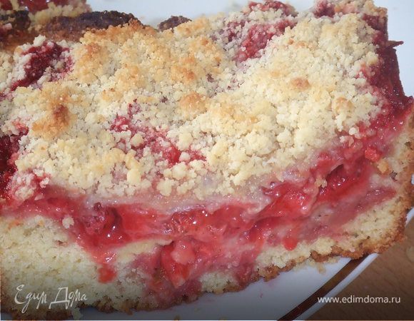 Клубничный пирог со штрейзелем Клубничный пирог со штрейзелем