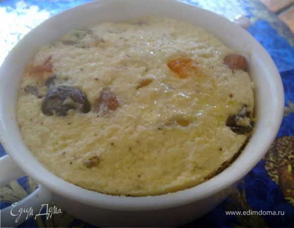 Творожная запеканка с орехами и изюмом в пароварке Творожная запеканка с орехами и изюмом в пароварке