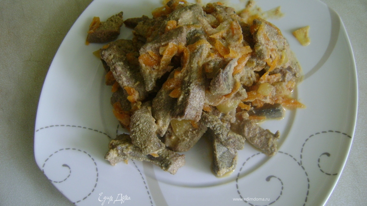 Диетическая печень по-строгановски