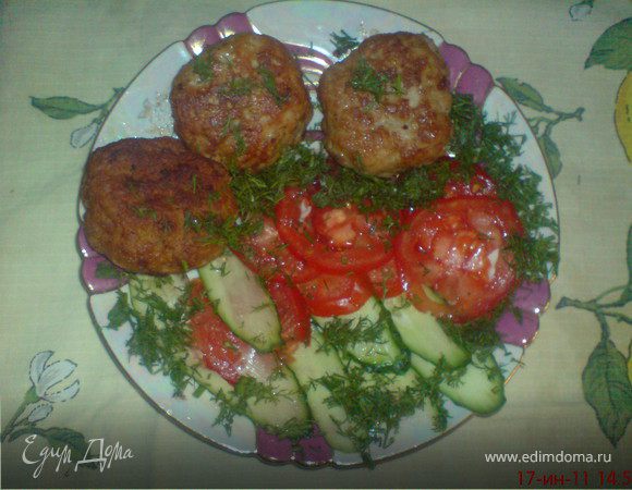 Котлетки из индюшки "СЮРПРИЗ" Котлетки из индюшки "СЮРПРИЗ"