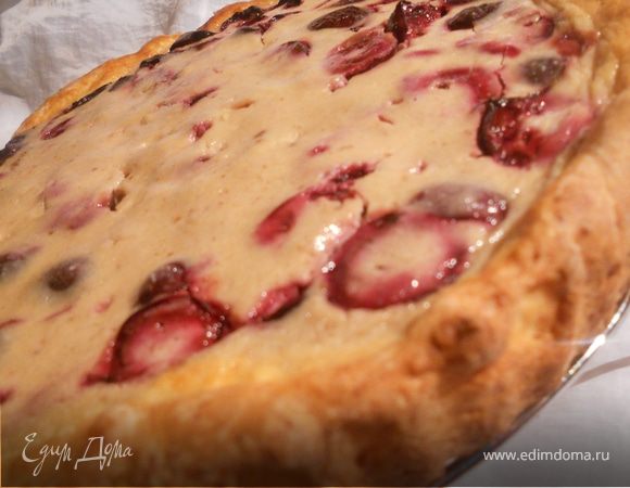 Творожный пирог с черешней