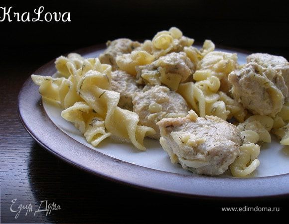 Индейка со сметанно-сырным соусом