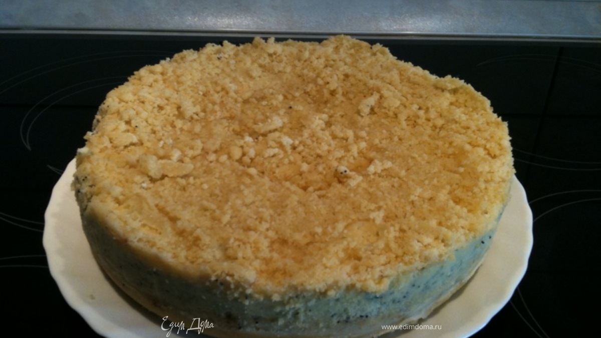 Пирог со штрейзелем с маком и изюмом