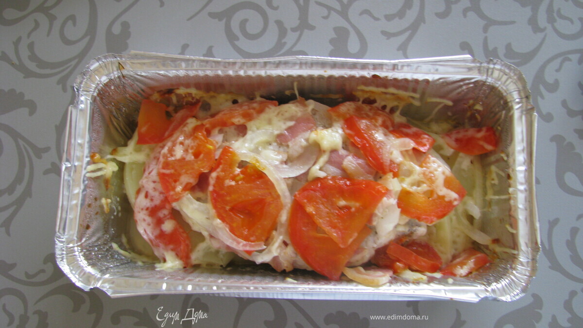 Куриное филе с молодым картофелем и беконом