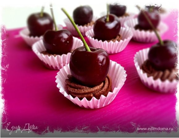 Трон для ягодки Трон для ягодки