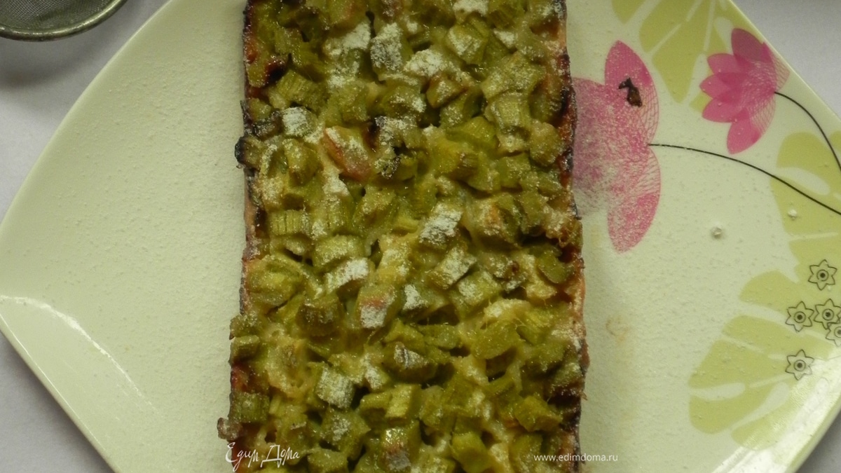 Пирог с ревенем