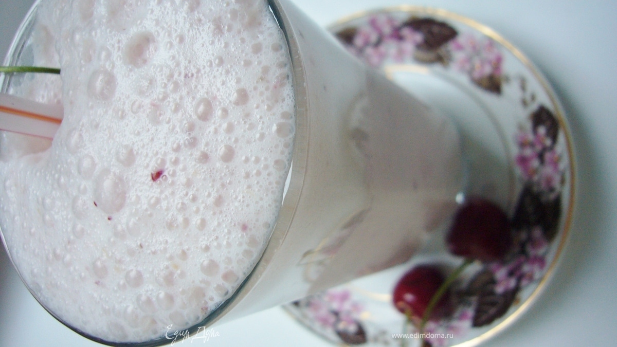 Коктейль "Земляника&черешня"