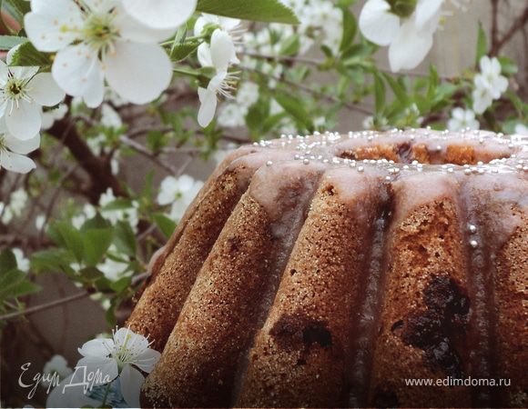 Пряный кекс с вишнями Пряный кекс с вишнями