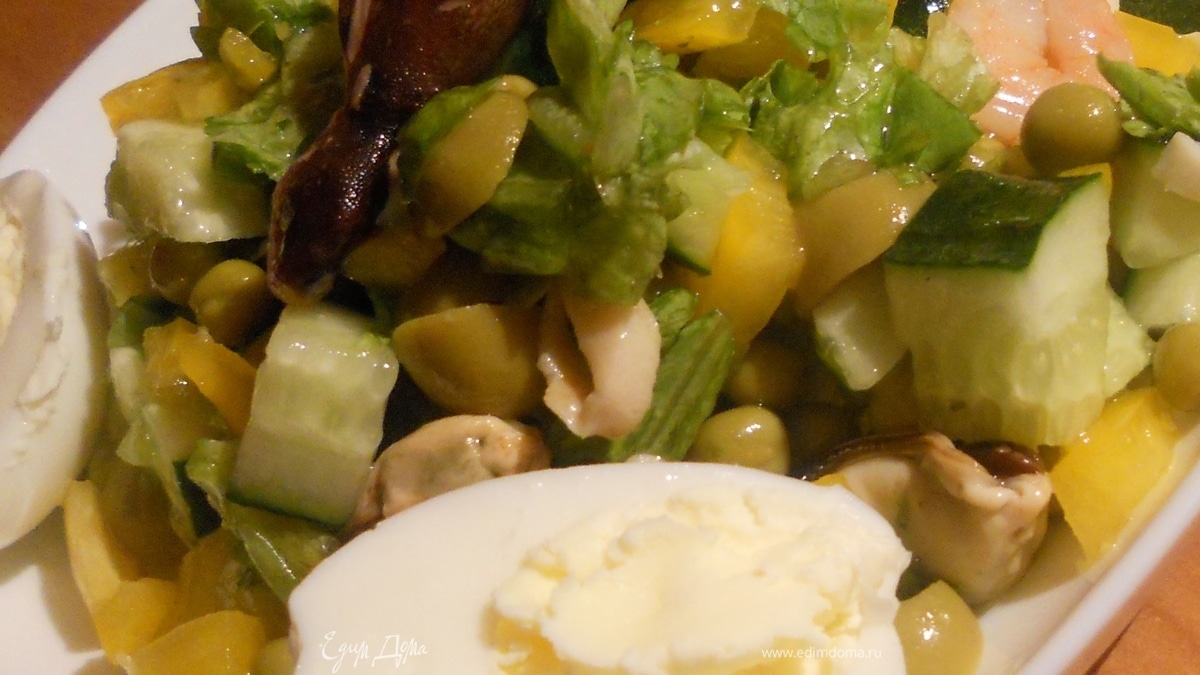 Овощной салат с мореподуктами