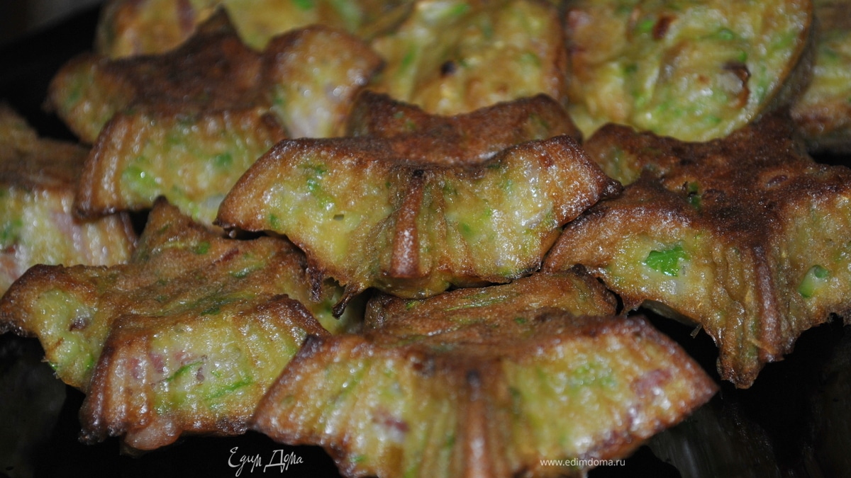 Кабачковые кексы с беконом