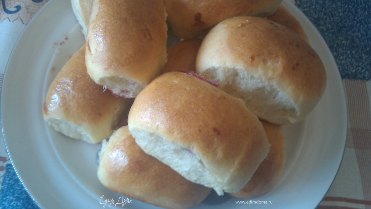 Пирожки с вишней.