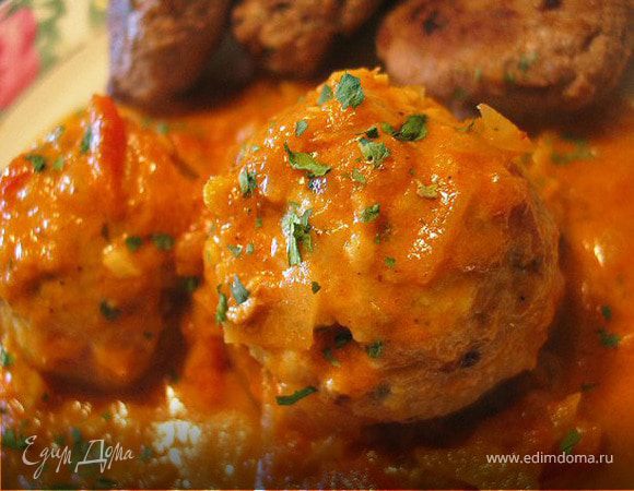 Куриные тефтели под соусом карри Куриные тефтели под соусом карри