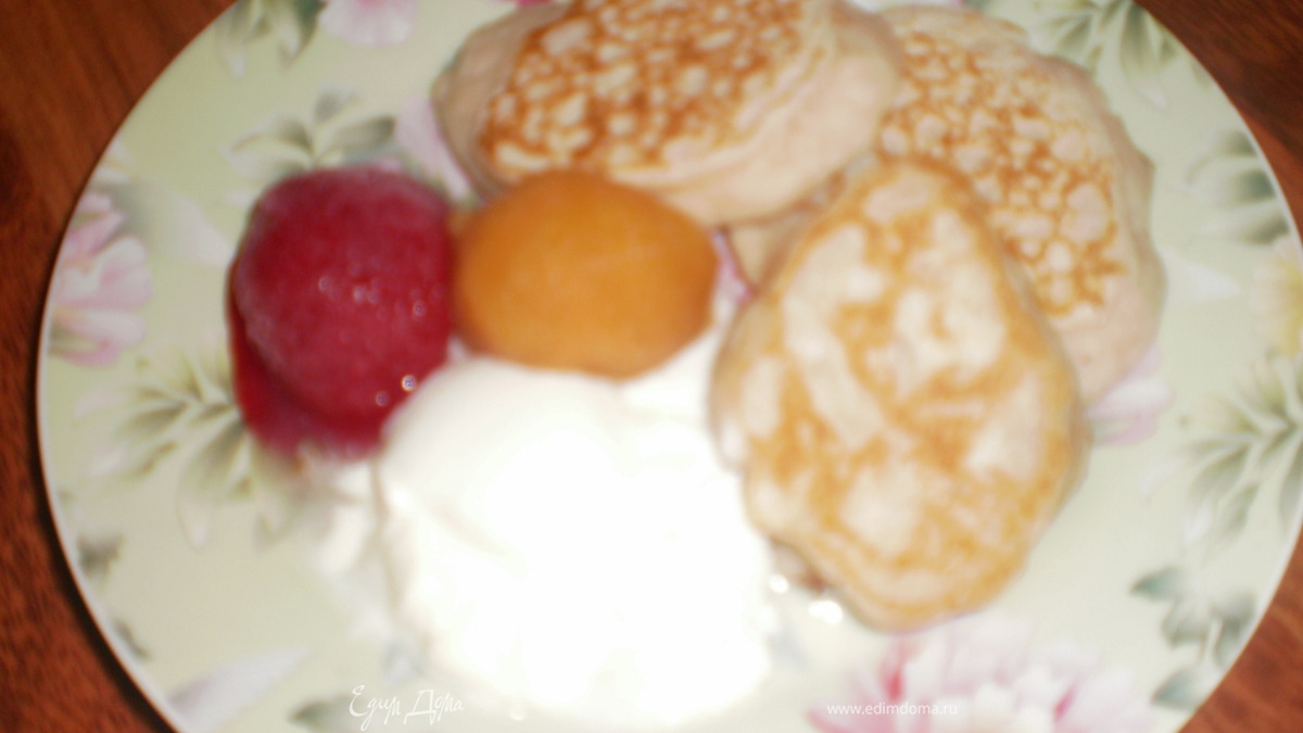 Оладушки на ежевичном йогурте