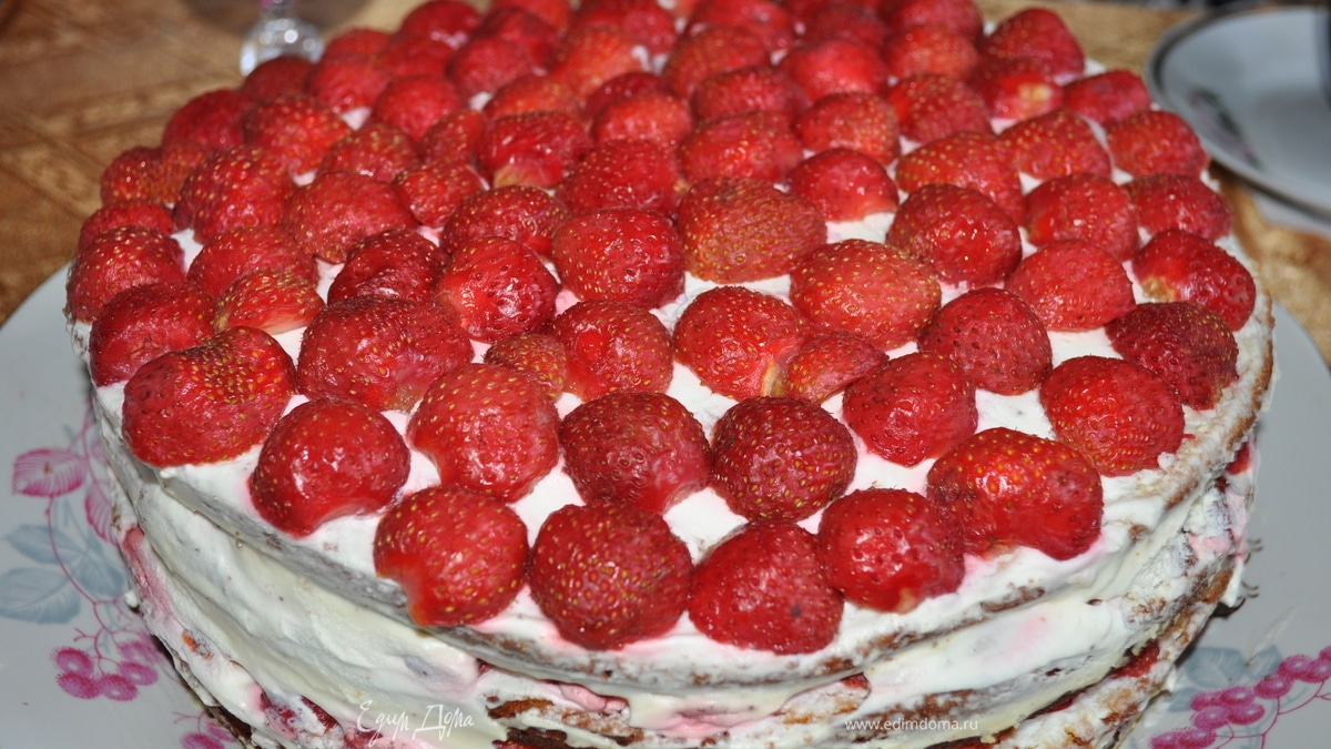 Клубничный торт