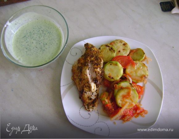 Куриная грудка с овощами типа "гриль" Куриная грудка с овощами типа "гриль"