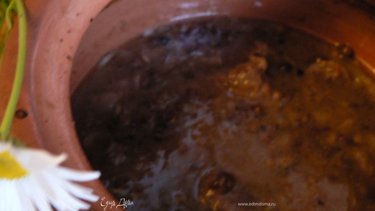 Говядина с брусникой