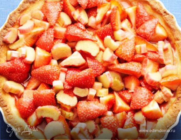 Тарт с клубникой и ревенем Тарт с клубникой и ревенем