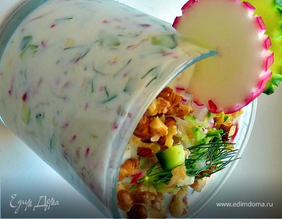 Летний, холодный, йогуртовый суп Летний, холодный, йогуртовый суп