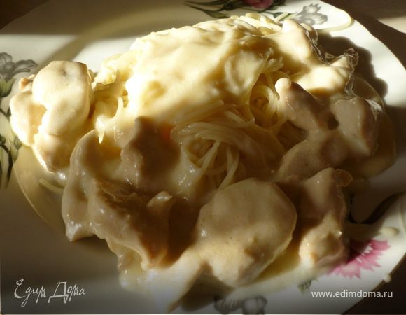 Куриные грудки в соусе бешамель Куриные грудки в соусе бешамель