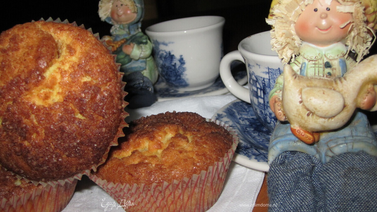 Воздушные маффины с корицей.
