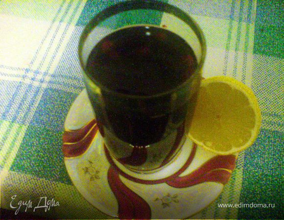 Компотик из свежезамороженных ягод с лимоном Компотик из свежезамороженных ягод с лимоном