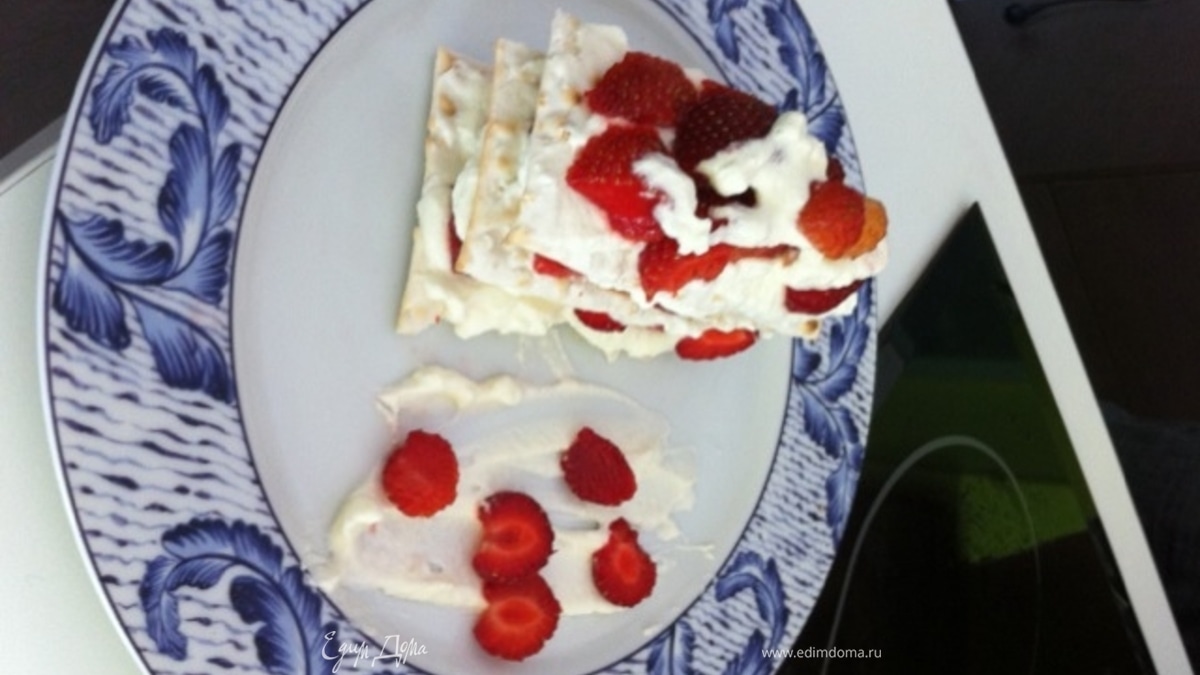 Клубничный мильфей