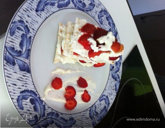 Клубничный мильфей