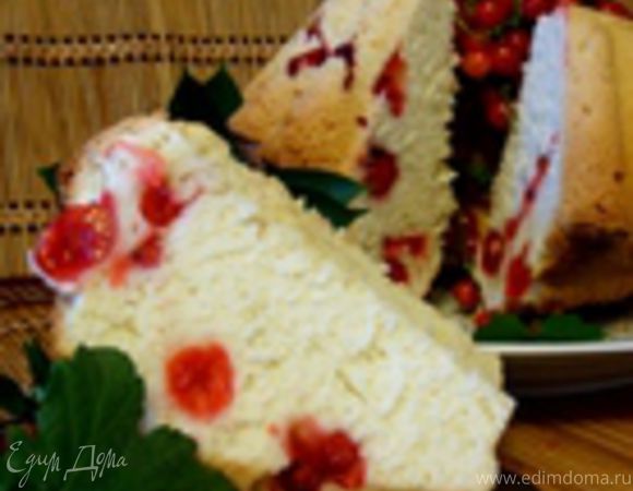 Кекс бисквитный с ягодами "Диана"