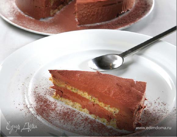 Шоколадный торт с фисташками и оливковым маслом